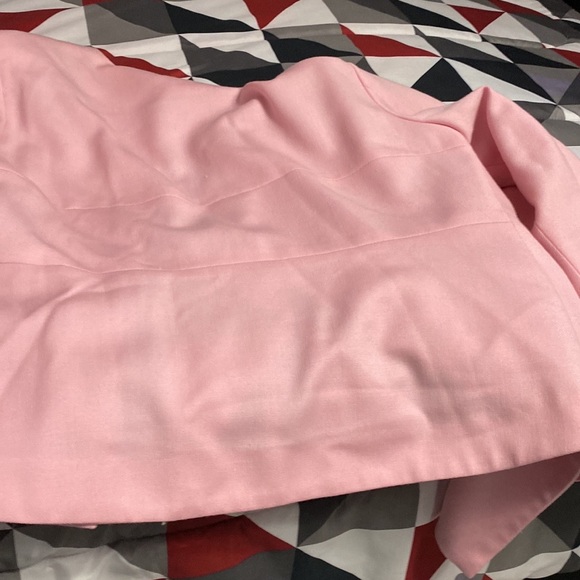 Suit - Picture 7 of 16